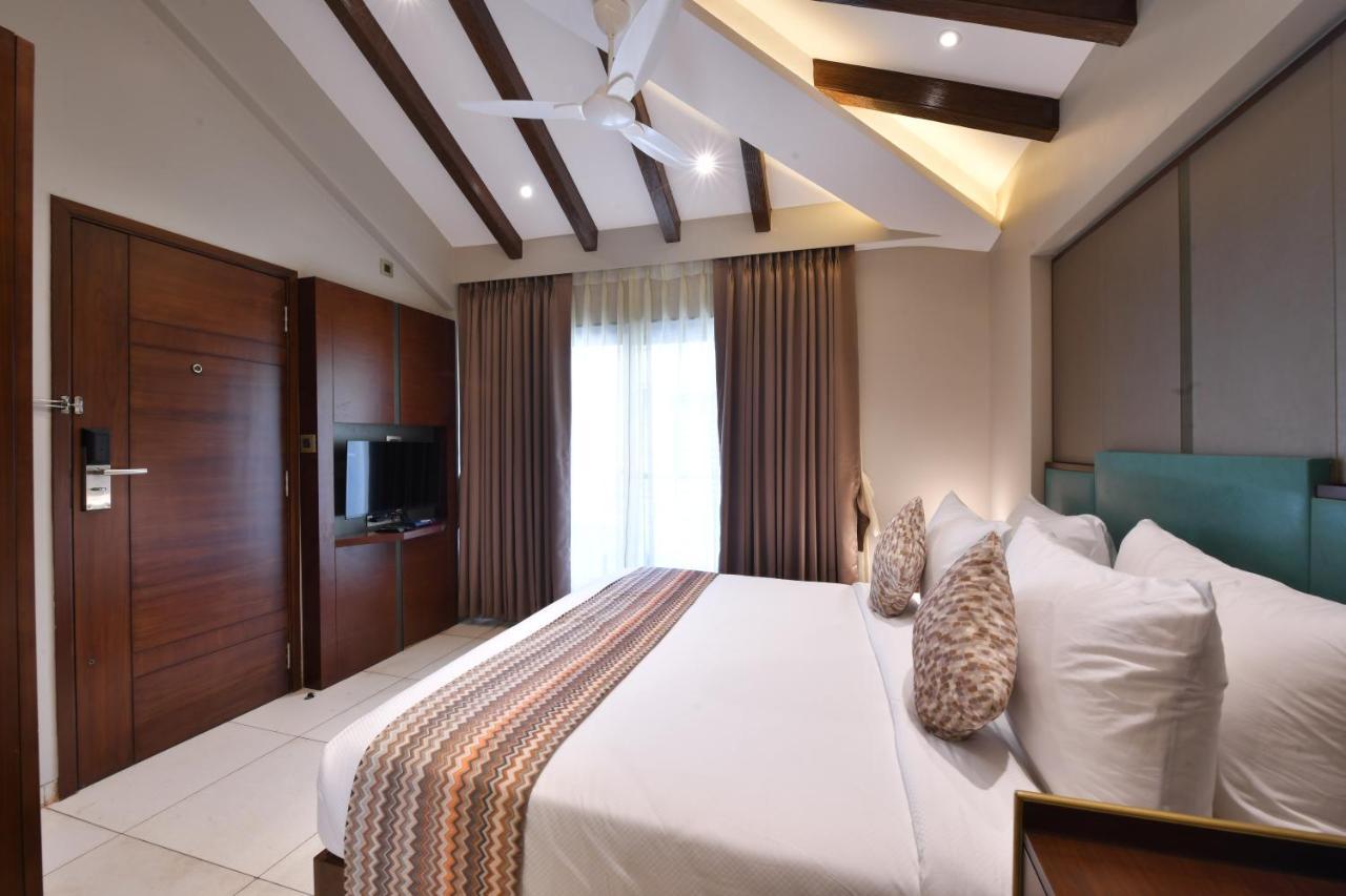 Arova Woods Zinc Journey By The Fern, Lonavala Hotel Exterior photo